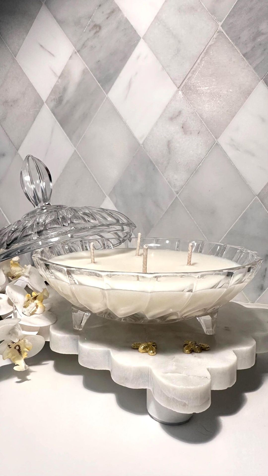 Vintage | Elegant Footed Crystal Clear Lidded Candy Dish | "Grapefruit Palo Santo" | Handpoured in the USA by 3 Treasured Bees.